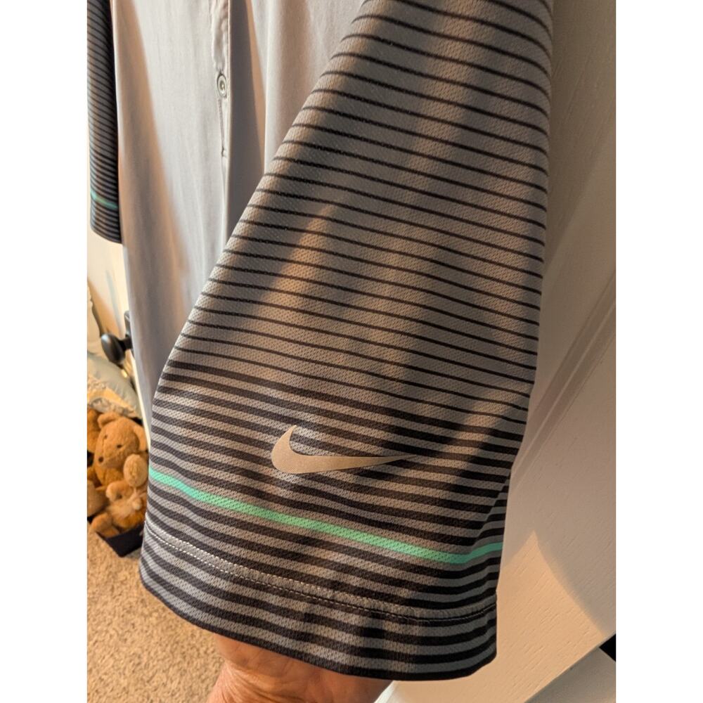 Nike Golf L Polo Tour Performance Dri-Fit Gray & Teal Striped Back Athletic - Picture 2 of 5